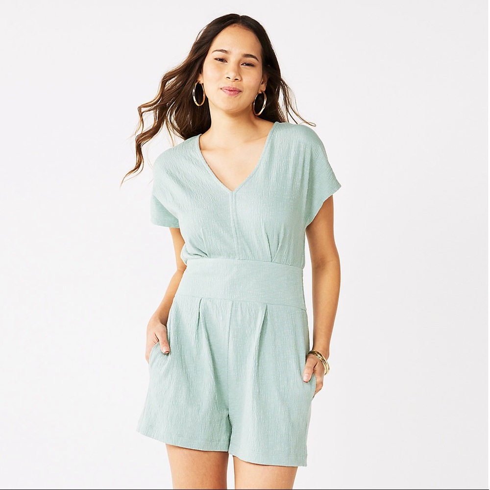 Open Back Romper - Picture 2 of 4